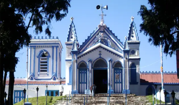 a gothic style architecture
