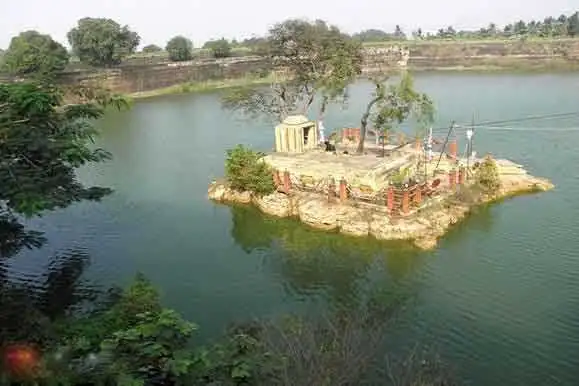 Thanjavur Tour Packages from Chennai, Thanjavur Tourist Places